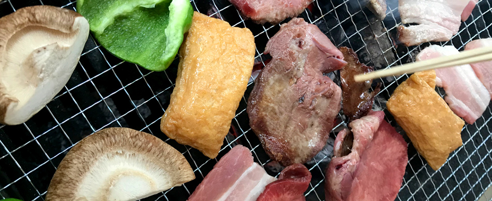 家族BBQに“おにぎり”と“おいなりさん”